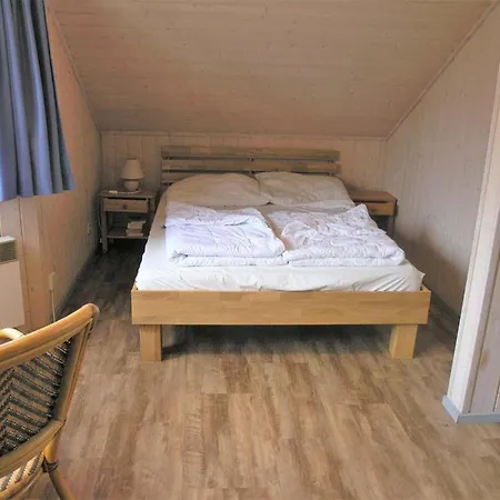 Holiday home Mirow In *